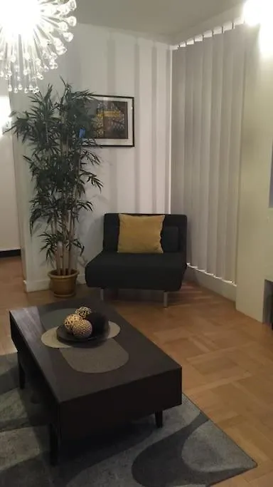 Apartment 16 -near Champs-elysees 75m2 *