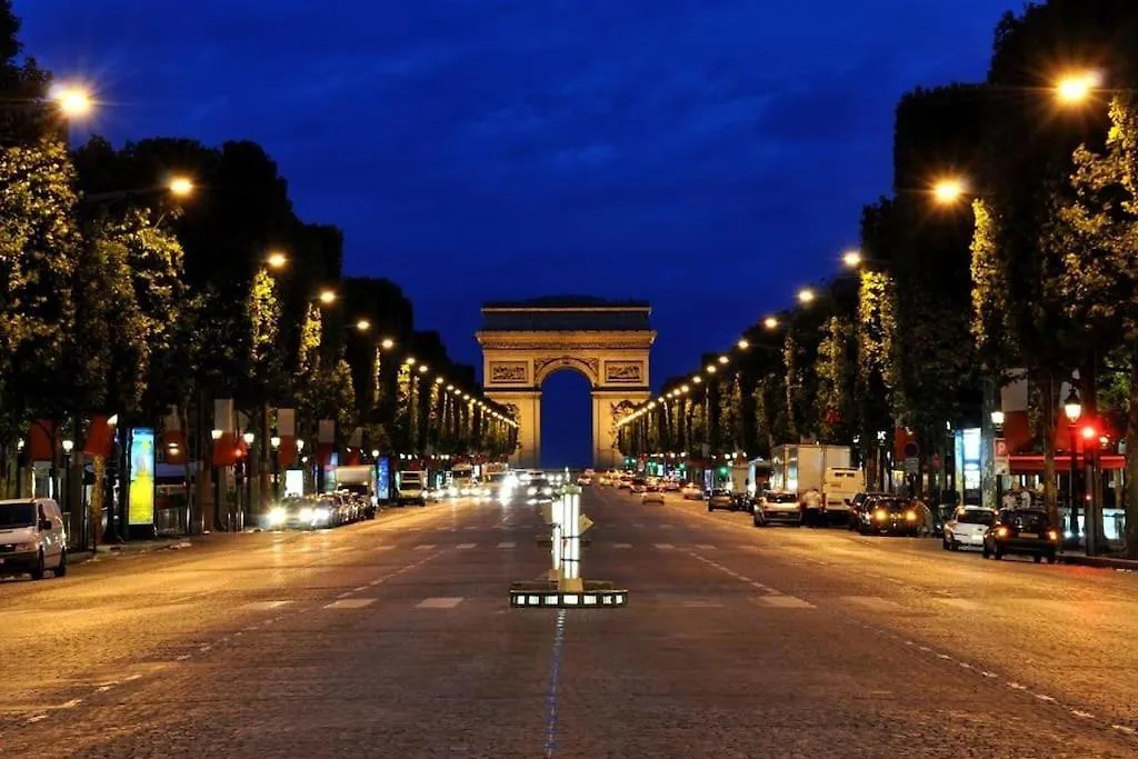 Apartment 16 -near Champs-elysees 75m2